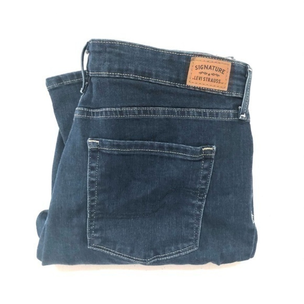 Levi's Signature Women's Denim Jeans Size W30